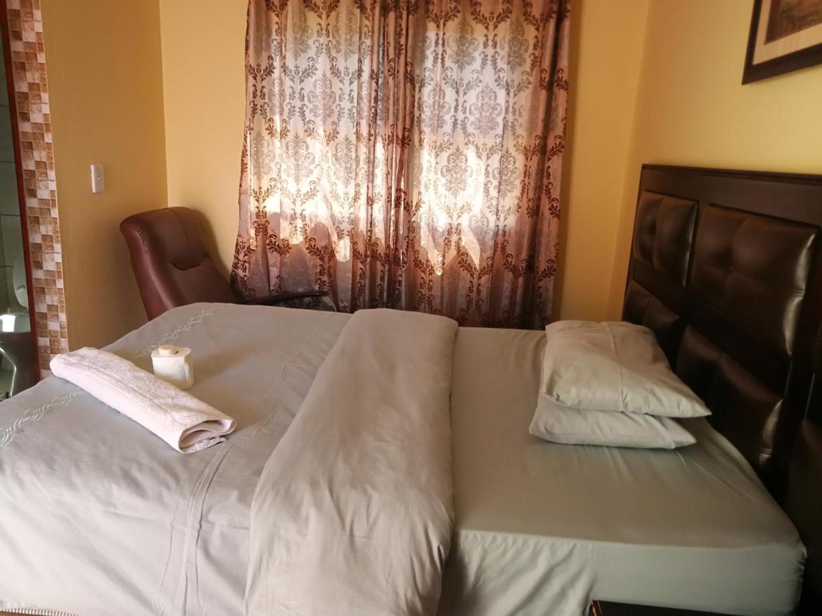 Kamp David Lodge Johannesburg Ngoại thất bức ảnh