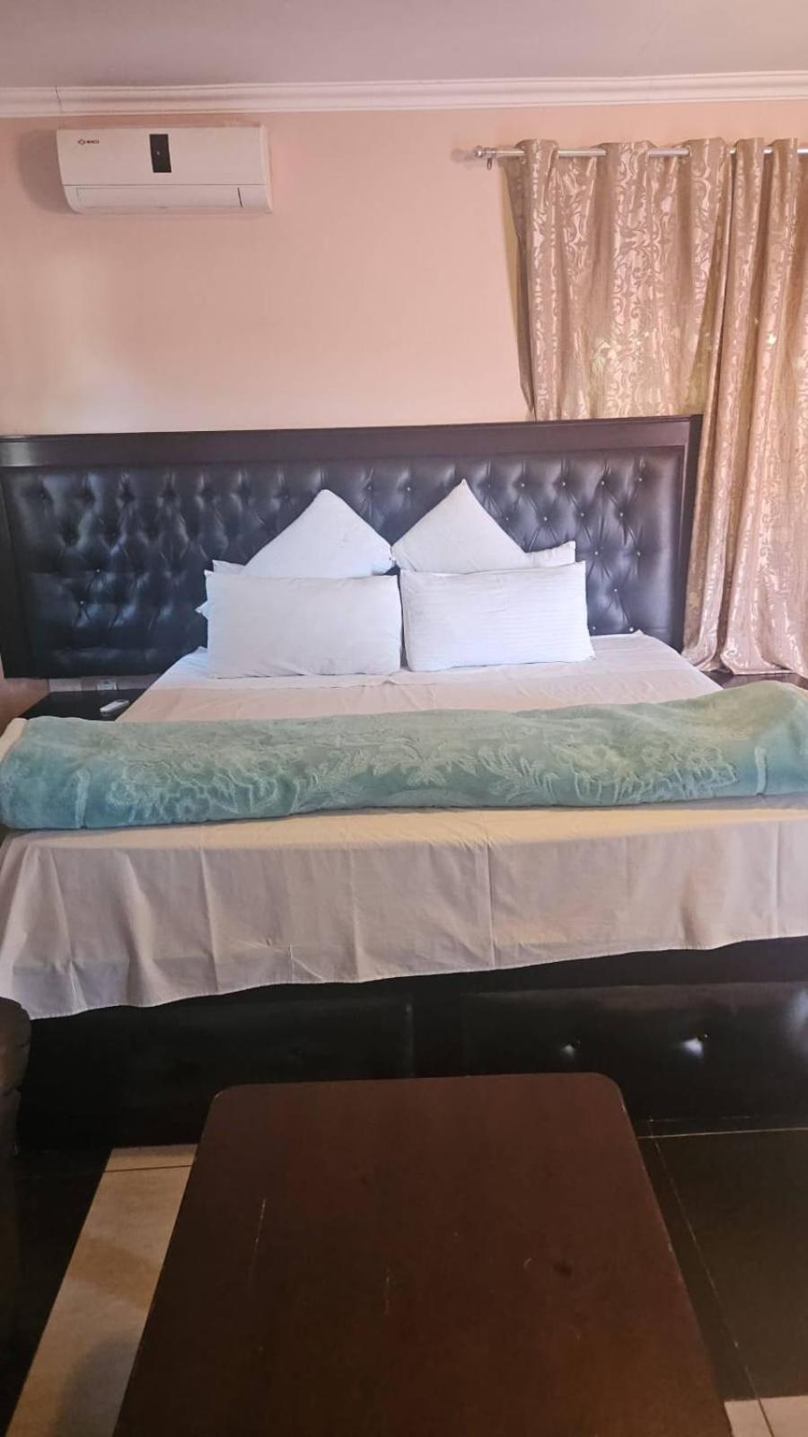 Kamp David Lodge Johannesburg Ngoại thất bức ảnh